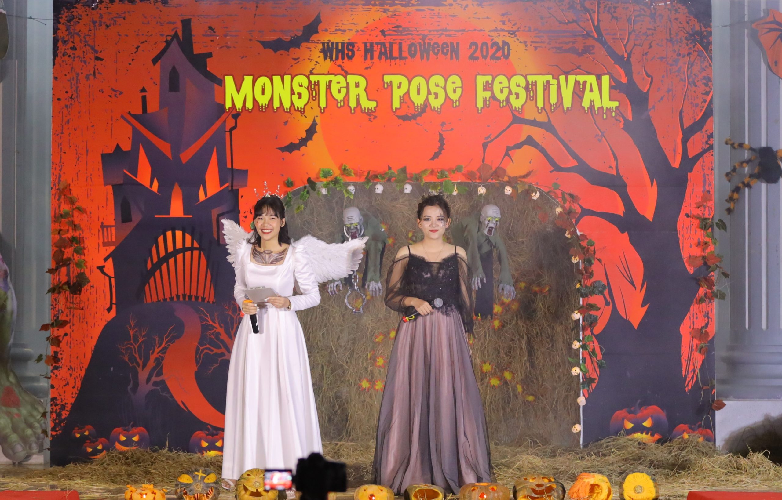 Monster Pose Festival – Đêm hội Halloween khó quên