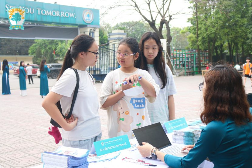 Tây Hà Nội tài trợ học bổng suốt cấp “Nuôi dưỡng và phát triển tài năng” học sinh đầu cấp